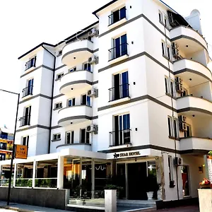 Star & Restaurant Apartment