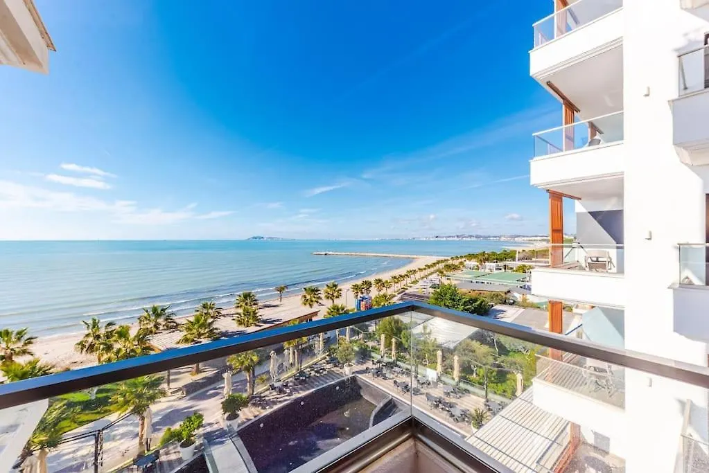 Seaview Luxury Suite By Ps Golem